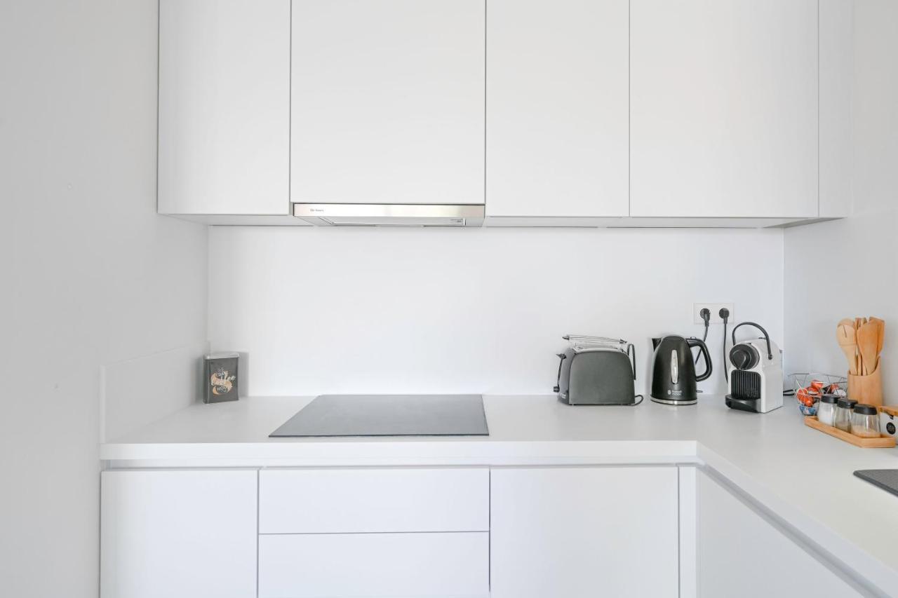 Seashell Infinity Luxury Apartment เอสเตโปนา ภายนอก รูปภาพ
